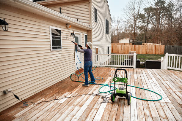 Why Choose Our Certified Pressure Washing Experts for Your Project Needs in Reinbeck, IA?
